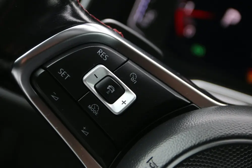 Volkswagen Polo 2.0 TSI GTI PANO-DAK NL-AUTO NAP AUTOMAAT! uit 2020, foto 18