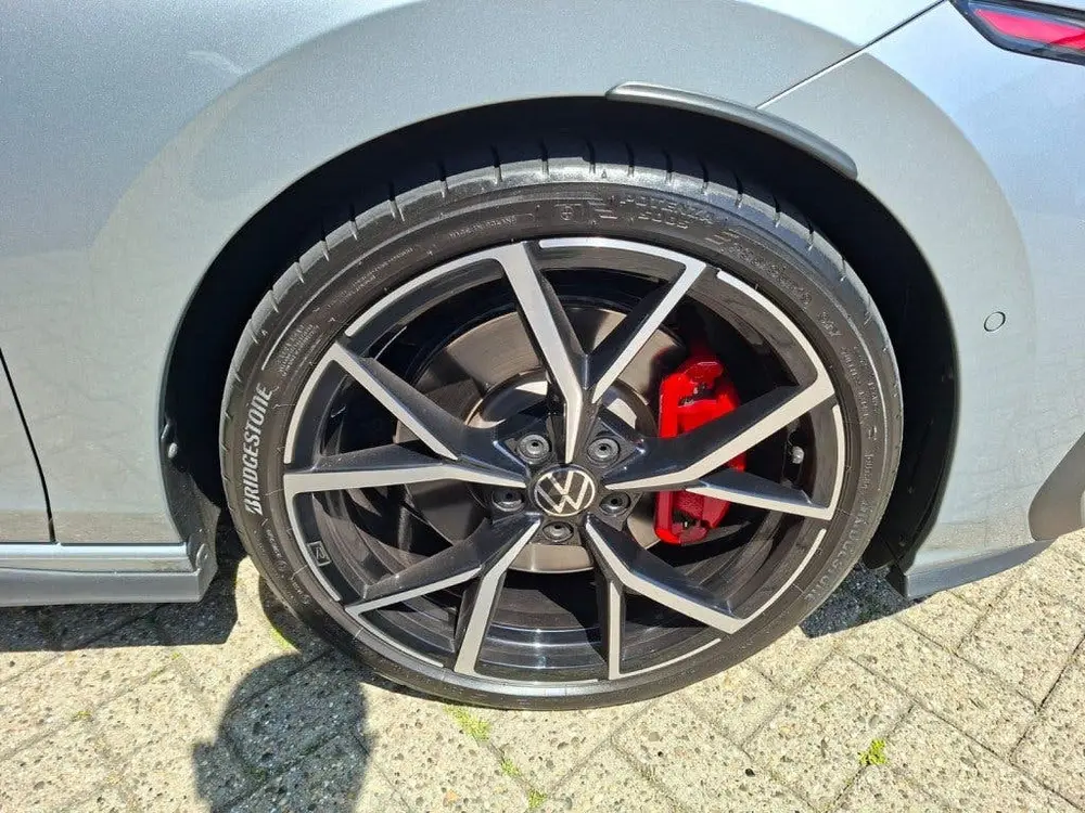 Volkswagen Golf 2.0 TSI GTI 265PK AUTOMAAT PANO NAVI CAMERA uit 2025, foto 6