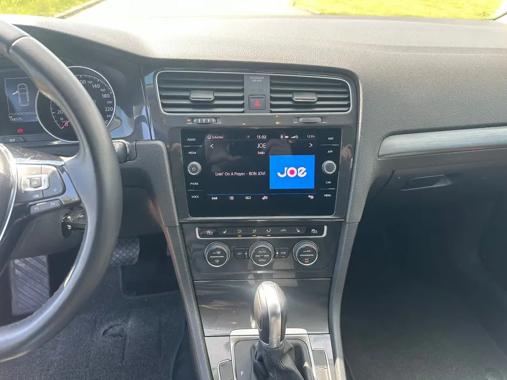 Volkswagen Golf 1.5 TSI 130pk 2019 Rood uit 2019, foto 13