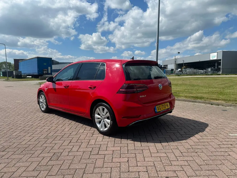 Volkswagen Golf 1.5 TSI 130pk 2019 Rood uit 2019, foto 4