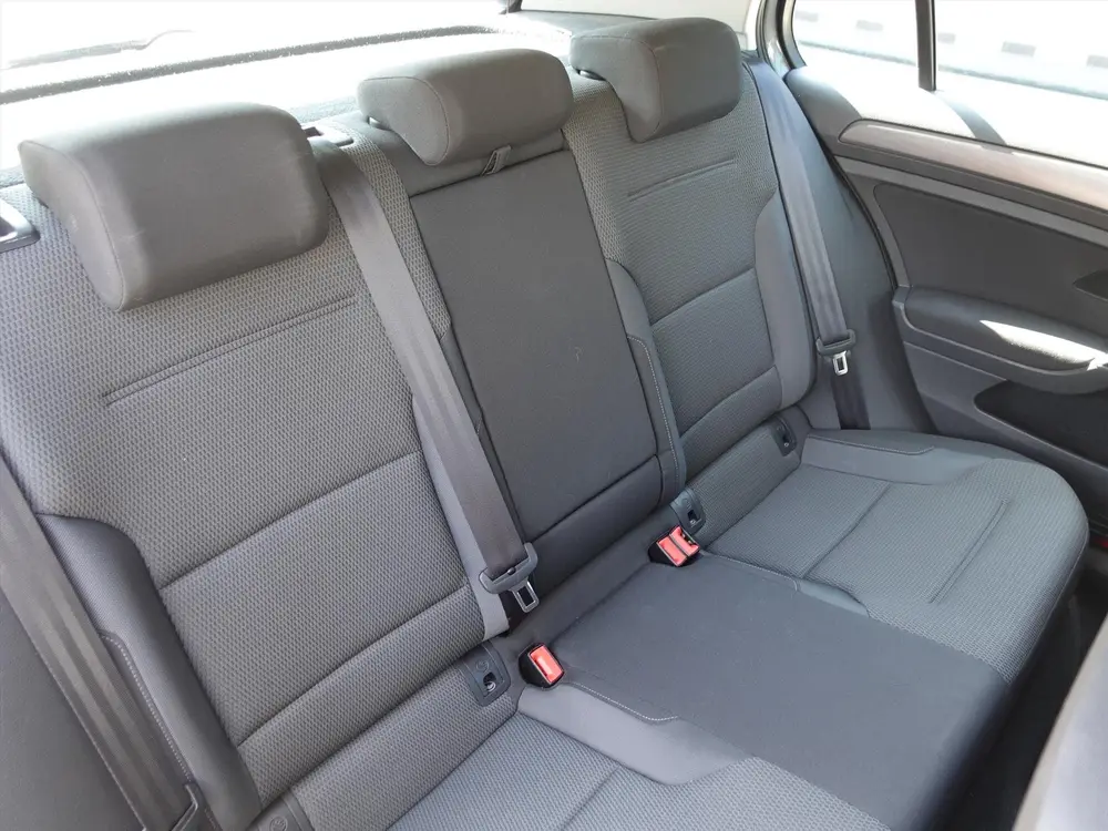 VOLKSWAGEN Golf Vii 1.5 TSI BlueMotion Comfortline RIJKLAAR/ uit 2019, foto 14