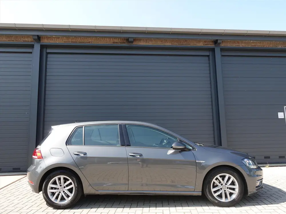 VOLKSWAGEN Golf Vii 1.5 TSI BlueMotion Comfortline RIJKLAAR/ uit 2019, foto 2