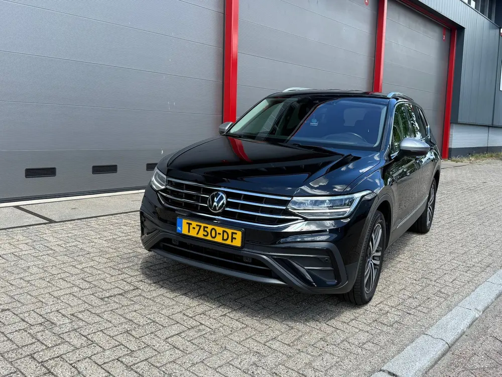 Volkswagen Tiguan Allspace 1.5 TSI Life Business 7p. | deale uit 2022, foto 2