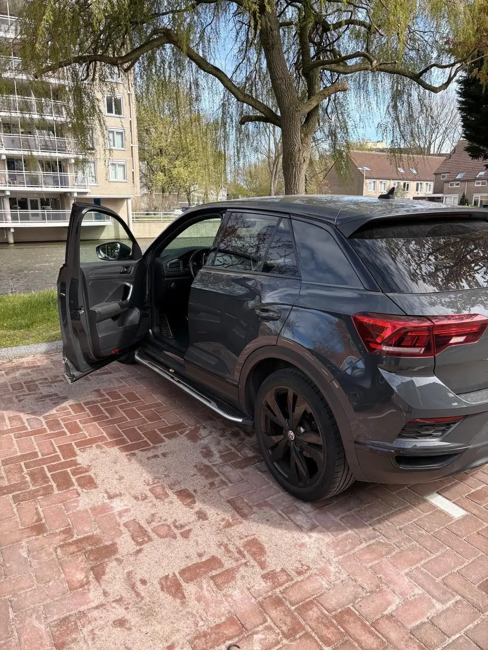 Volkswagen T-Roc 2.0 TDI 150pk 7-DSG 2019 Grijs uit 2019, foto 17
