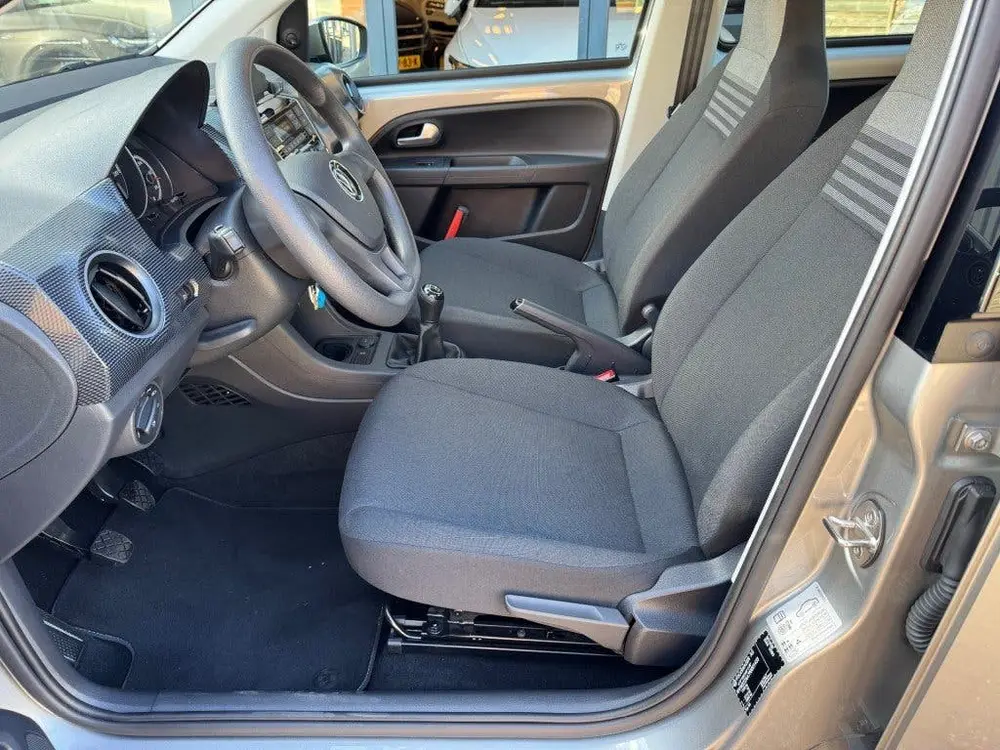 Volkswagen UP 1.0 Move Up 5-drs Clima Cruise PDC Camera uit 2022, foto 10