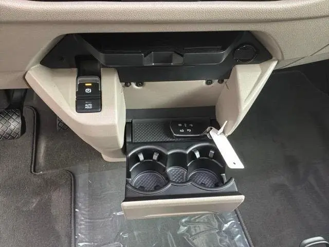 Volkswagen Multivan 1.5I PHEV Edition | PANO | LMV | 4MOTION uit 2026, foto 6