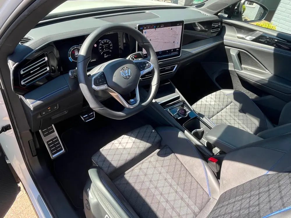 Volkswagen Tiguan 1.5 eTSI R-Line 1EIG pano trekh 20" IQ 360 uit 2025, foto 12