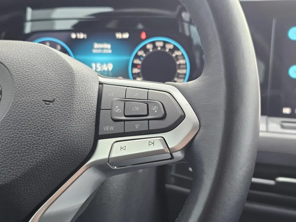 Volkswagen Golf Variant 1.5 TSI Style ADAPTIVE CRUISE CAMERA uit 2021, foto 11