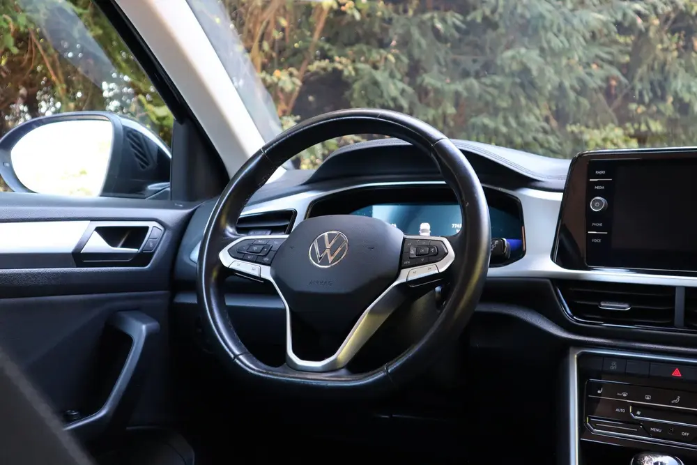 Volkswagen T-Roc 1.0 TSI Life Business | Virtual dash | Stoe uit 2022, foto 13