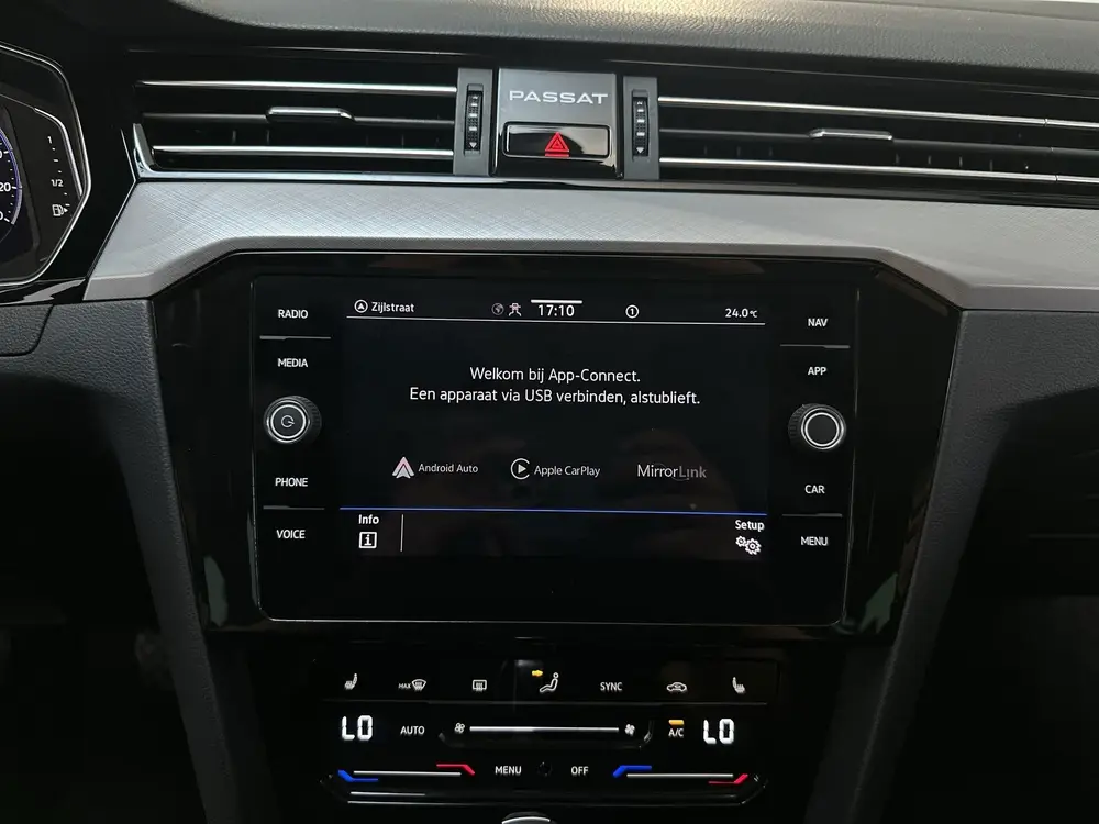 Volkswagen Passat Variant 1.5 TSI 150pk DSG Business Stoelve uit 2022, foto 19