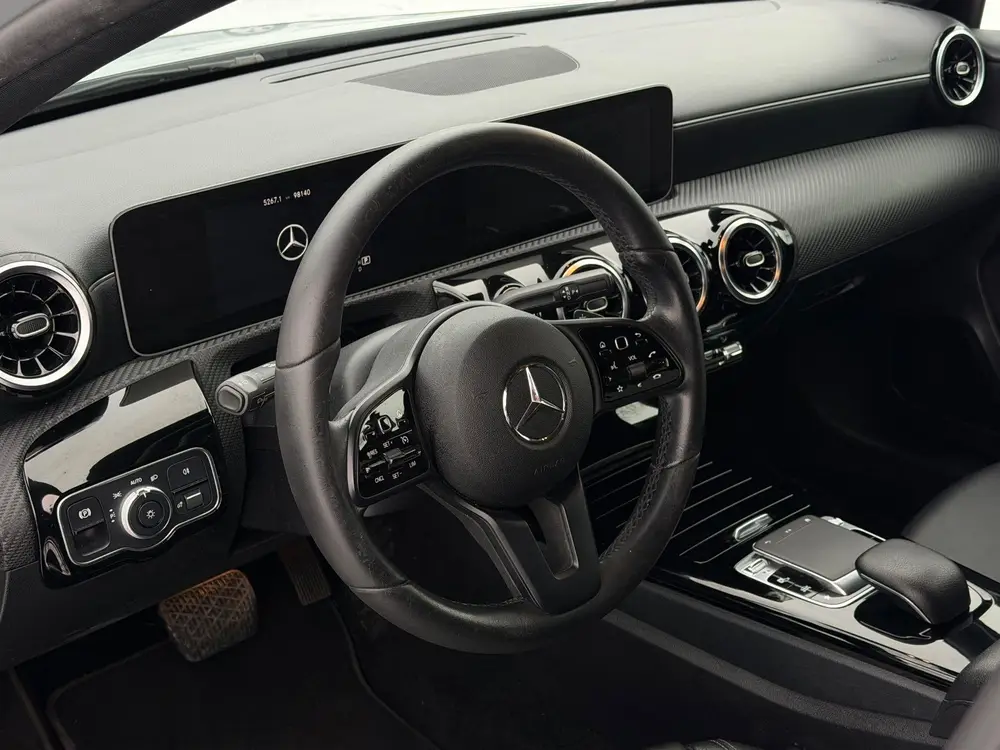 Mercedes-Benz A-Klasse 200 Premium Plus Cruise Clima Camera uit 2019, foto 2