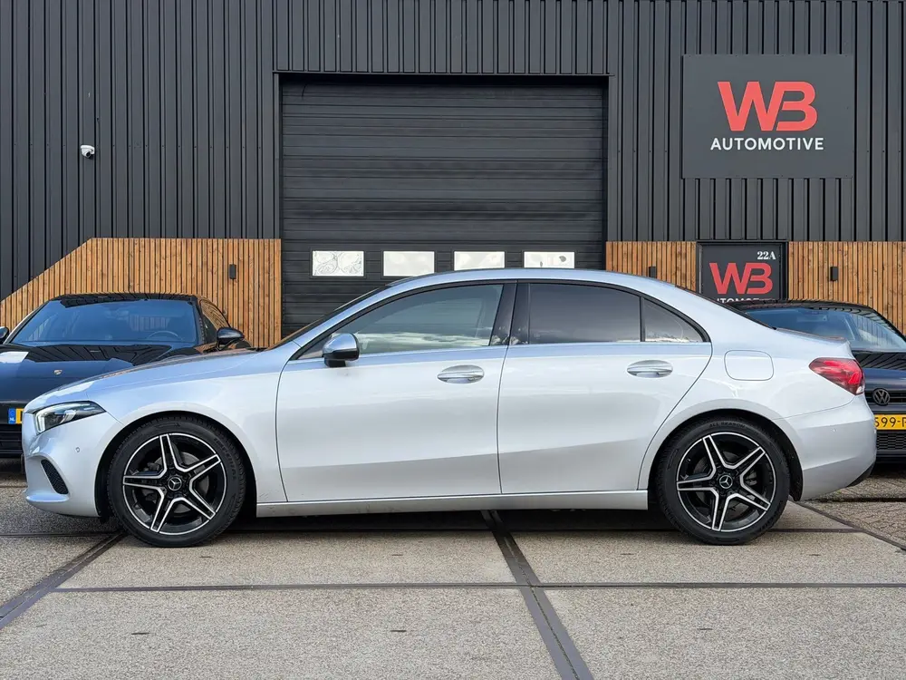 Mercedes-Benz A-Klasse 200 Premium Plus Cruise Clima Camera uit 2019, foto 5