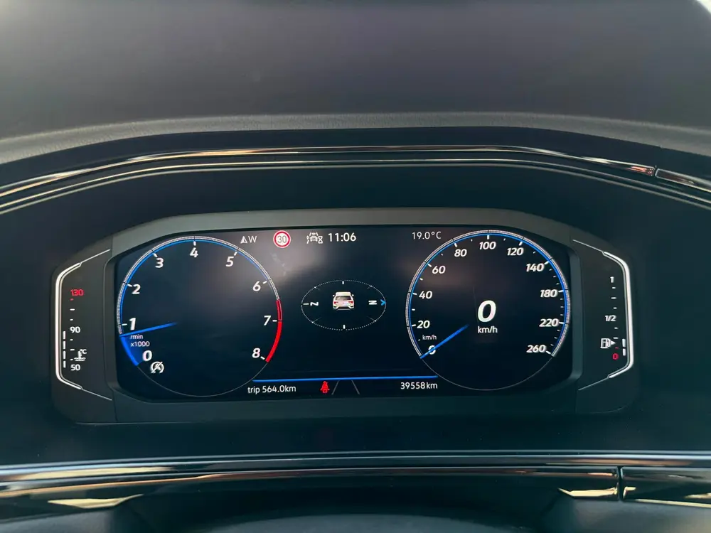 Volkswagen T-Roc 1.5 TSI R-Line uit 2023, foto 6