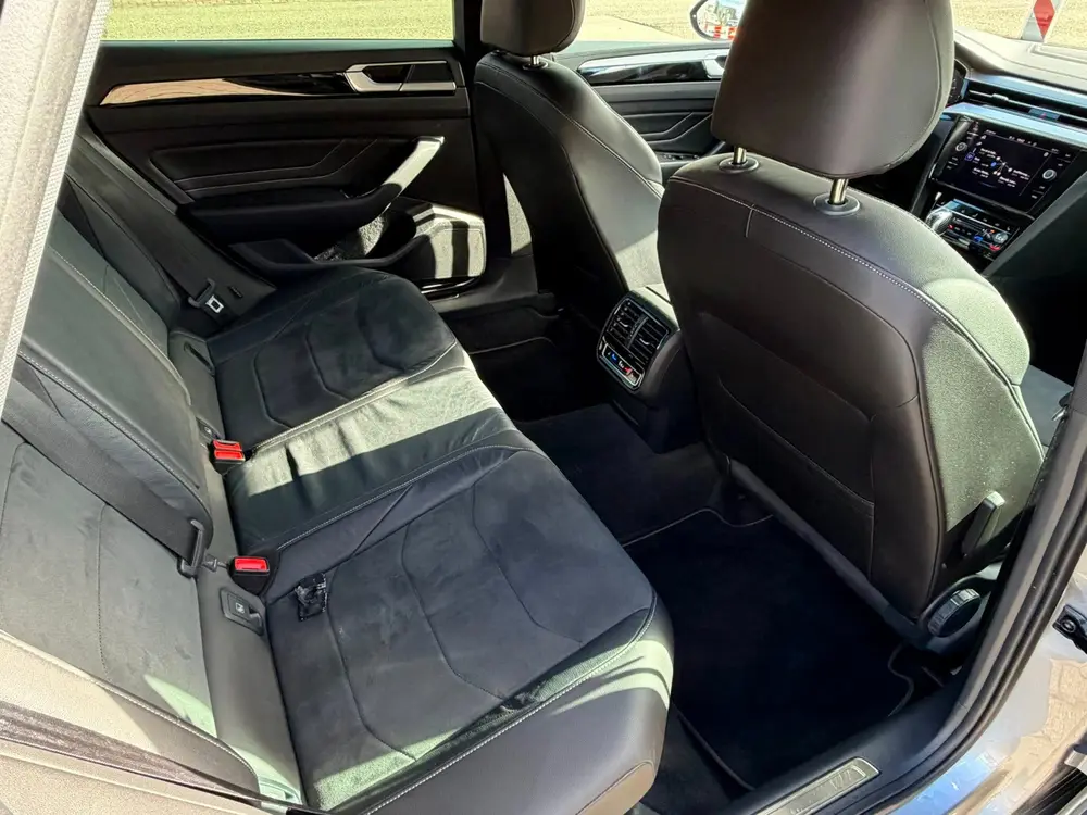 Volkswagen Arteon Shooting Brake 1.4 TSI eHybrid R-Line Busi uit 2023, foto 9