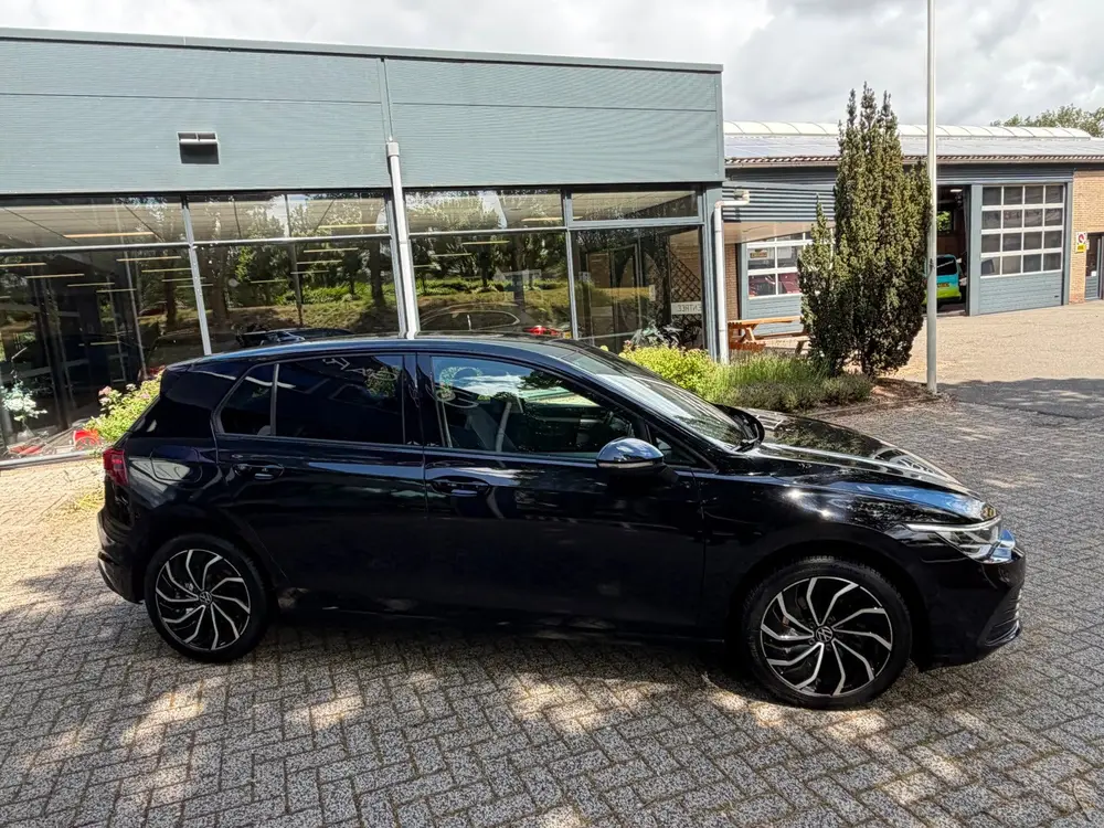 Volkswagen Golf 1.0 TSI Life carplay uit 2023, foto 10