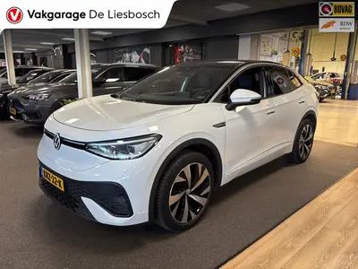Volkswagen ID.5 Pro 77 kWh / Soh 95,2 / warmtepomp / trekhaa uit 2023