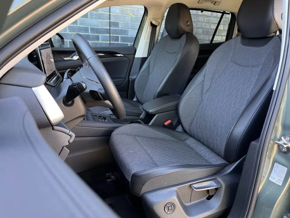 Volkswagen Tayron 1.5 ETSI LIFE 7-PERS. - TREKH. - MATRIX uit 2025, foto 4