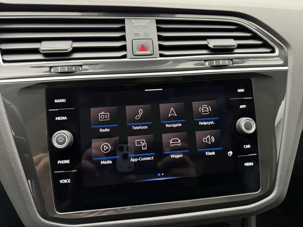 Volkswagen Tiguan 1.5 TSI 150PK Life | Panoramadak | Camera uit 2022, foto 16