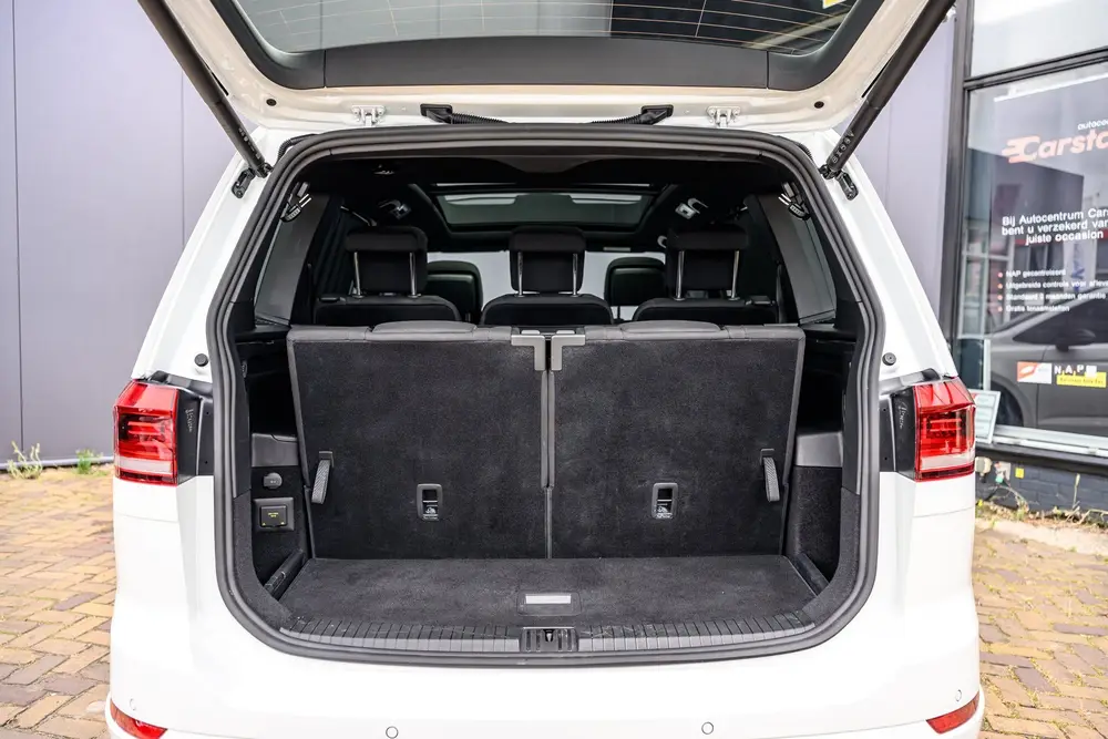 Volkswagen Touran 1.5 TSI R-Line 7p.|Carplay|Camera|Pano uit 2025, foto 15