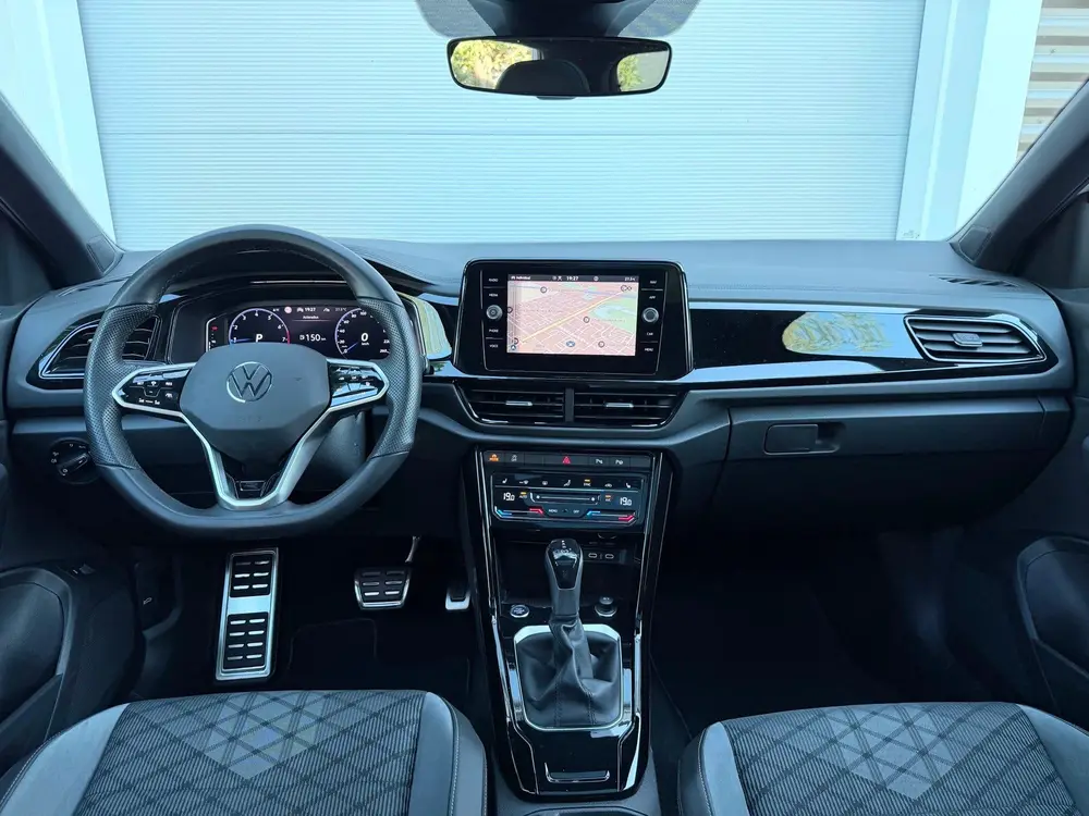 Volkswagen T-Roc 1.5 TSI 3xR-Line Pano/IQ.Light/Keyless/Came uit 2022, foto 12