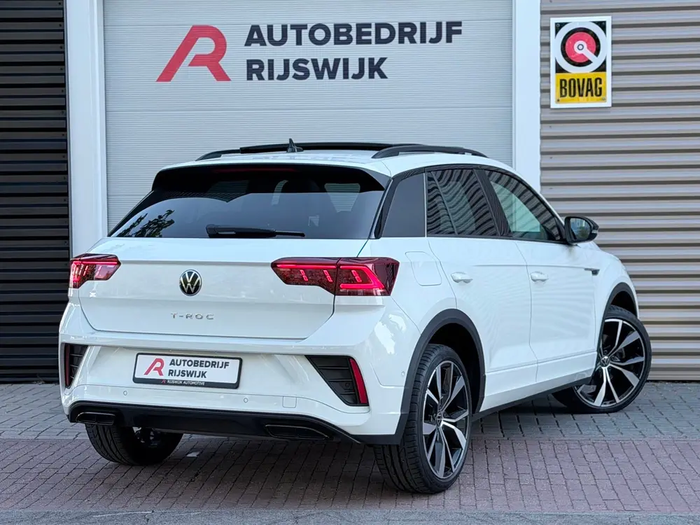 Volkswagen T-Roc 1.5 TSI 3xR-Line Pano/IQ.Light/Keyless/Came uit 2022, foto 4