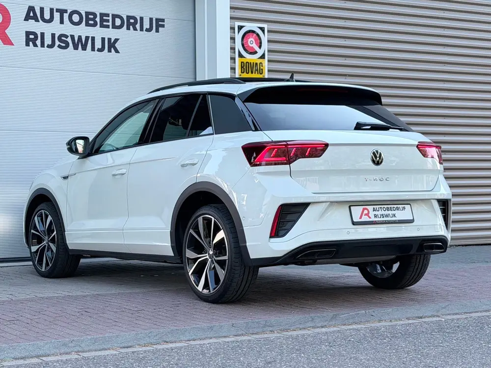 Volkswagen T-Roc 1.5 TSI 3xR-Line Pano/IQ.Light/Keyless/Came uit 2022, foto 8
