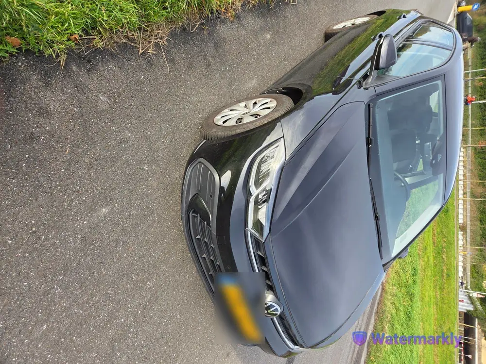 Volkswagen Polo 1.0 MPI 80pk 2024 zwart | airco | lage km uit 2024, foto 5