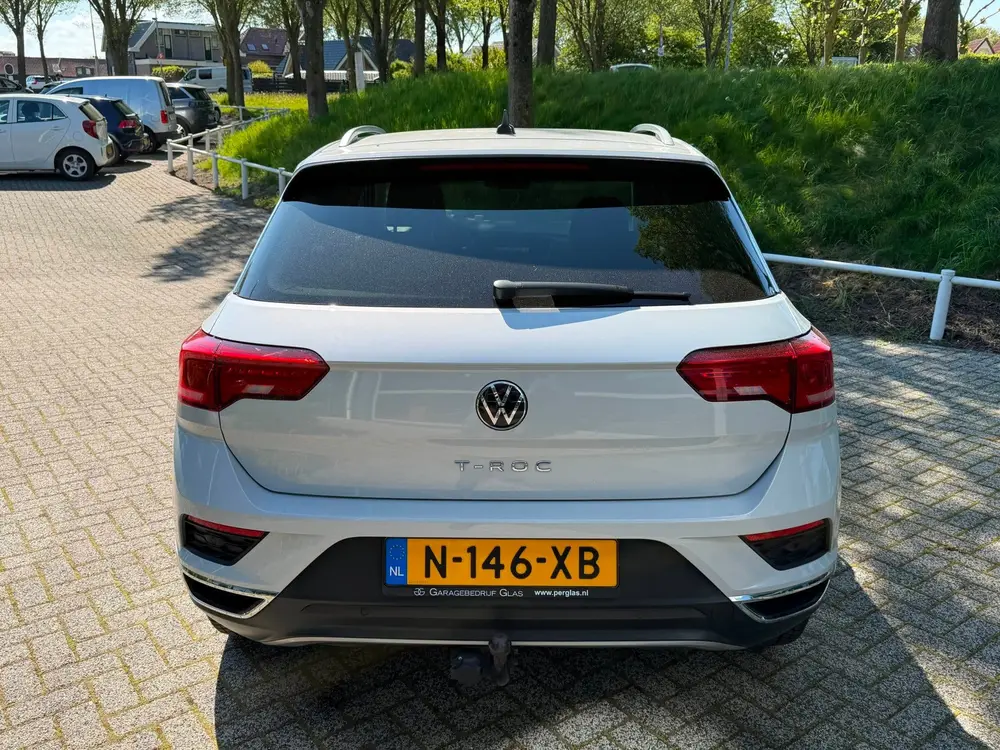 Volkswagen T-Roc 1.0 TSI Style carplay white silver metallic uit 2022, foto 4
