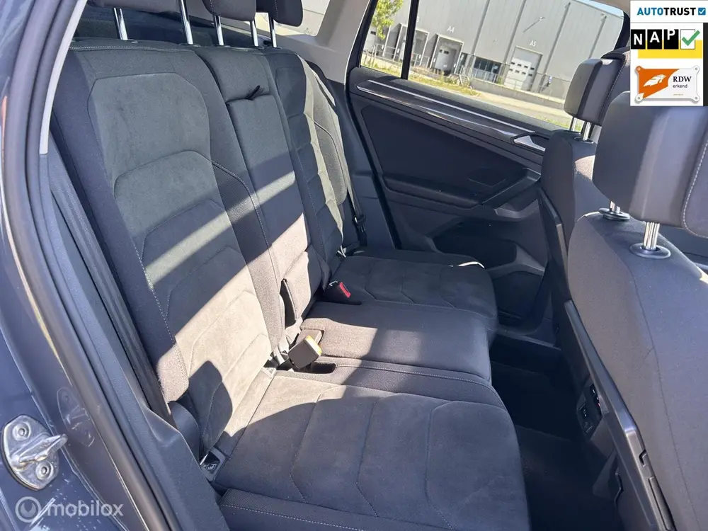 Volkswagen Tiguan 2.0 TDI 4Motion R-Line|CARPLAY|PANO|DSG| uit 2019, foto 10