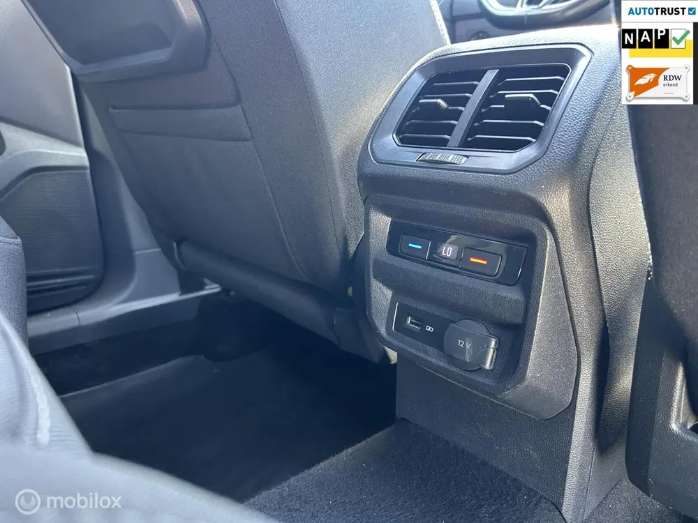 Volkswagen Tiguan 2.0 TDI 4Motion R-Line|CARPLAY|PANO|DSG| uit 2019, foto 11