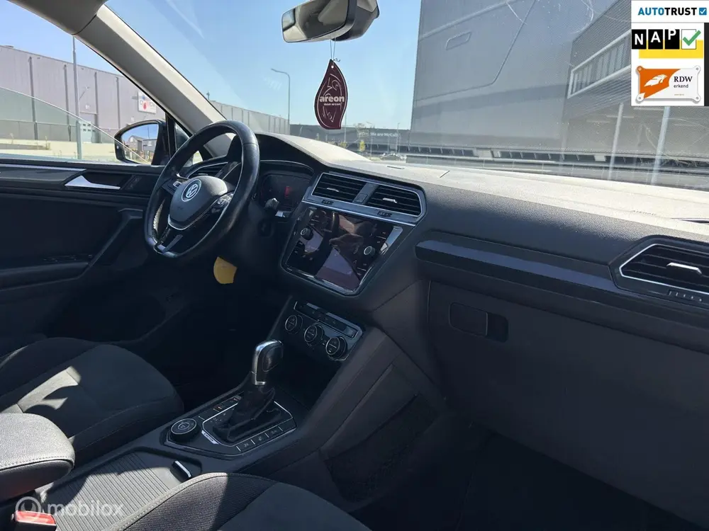 Volkswagen Tiguan 2.0 TDI 4Motion R-Line|CARPLAY|PANO|DSG| uit 2019, foto 12