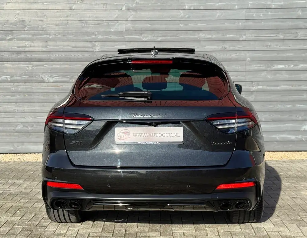 Maserati Levante 3.0 V6 S AWD GRANLUSSO PANO 430PK LUCHTVERI uit 2021, foto 6
