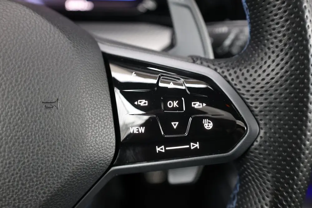 Volkswagen Golf 2.0 TSI R 4Motion 320+PK AKRAPOVIC/IQ+LED/VI uit 2022, foto 11
