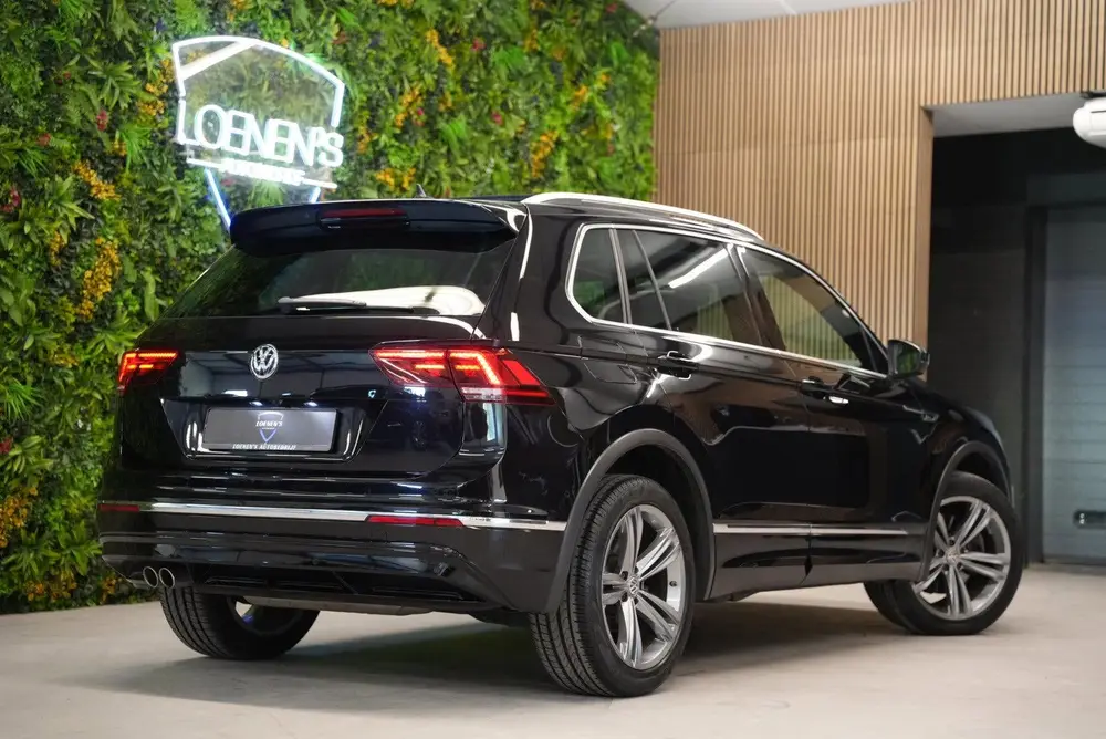 Volkswagen Tiguan 2.0 TSI 4Motion 3x R-Line / Pano / HUD / C uit 2019, foto 2
