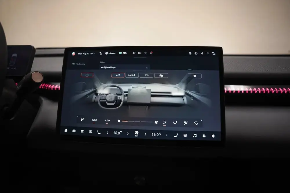 Zeekr X 69 kWh Long Range RWD [ Panorama HUD Yamaha-audio Le uit 2024, foto 9