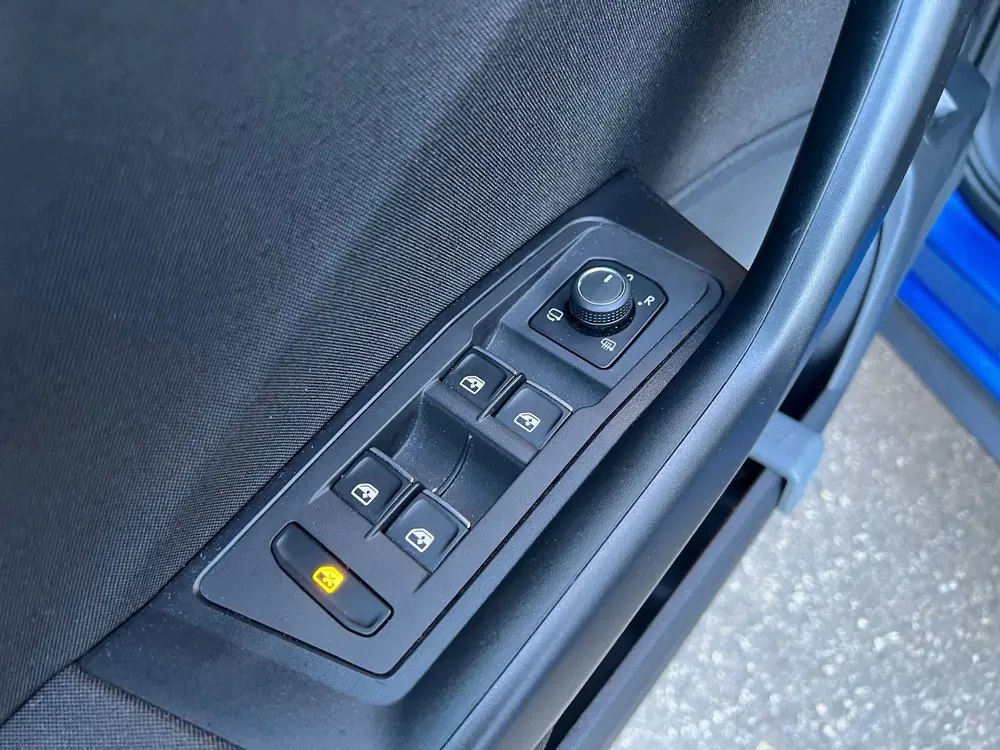 Volkswagen T-Roc 1.0 TSI Style Business Navi Camera Trekhaak uit 2022, foto 18