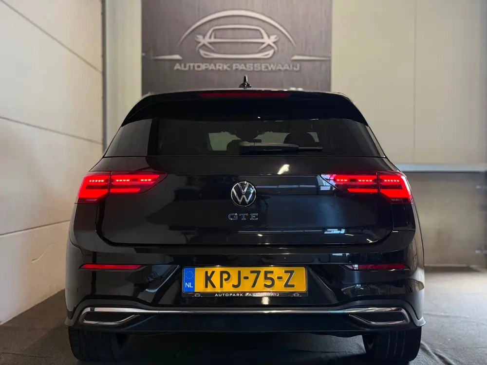 Volkswagen Golf 1.4 eHybrid GTE Pano, ACC, Sfeerverlichting uit 2021, foto 7