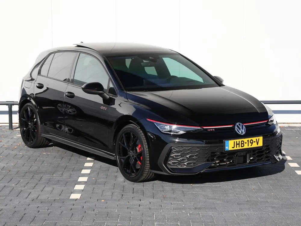 Volkswagen Golf 2.0 TSI GTI 265 pk DSG | NL-Auto | Panoramad uit 2025, foto 3