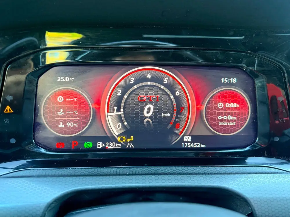 Volkswagen Golf 2.0 TSI GTI| PANO | IQ LIGHT uit 2020, foto 16