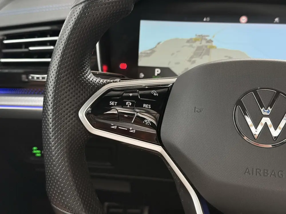 Volkswagen Touareg 3.0 TSi eHybrid 4MOTION R LINE - NACHTZIC uit 2023, foto 18