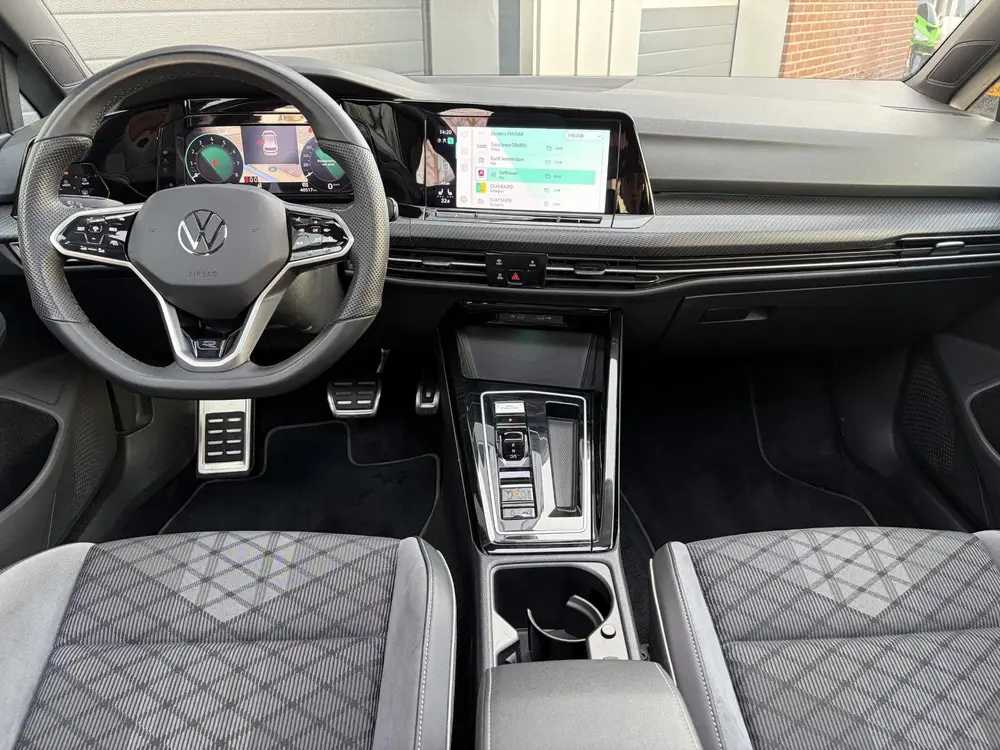 Volkswagen Golf 1.0 eTSI 110kW R-Line DSG | Pano | LED uit 2024, foto 11