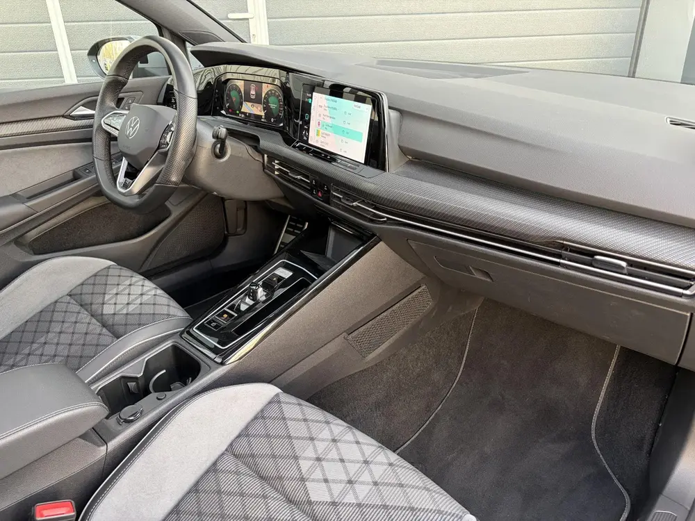 Volkswagen Golf 1.0 eTSI 110kW R-Line DSG | Pano | LED uit 2024, foto 13