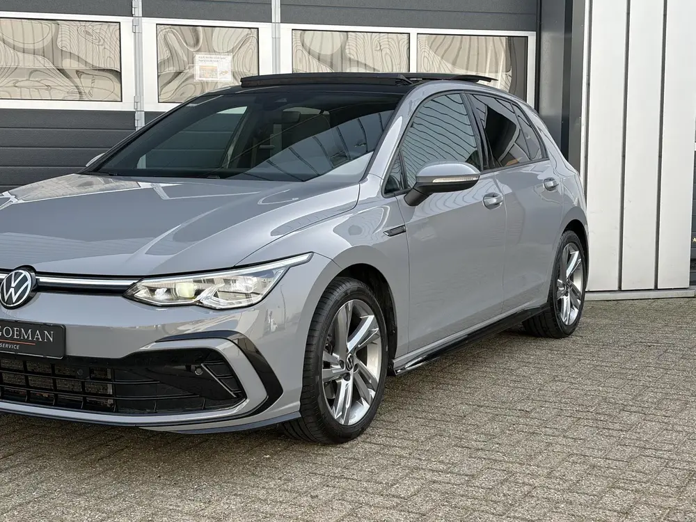 Volkswagen Golf 1.0 eTSI 110kW R-Line DSG | Pano | LED uit 2024, foto 4
