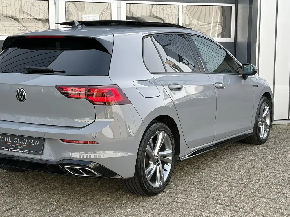 Volkswagen Golf 1.0 eTSI 110kW R-Line DSG | Pano | LED uit 2024, foto 9