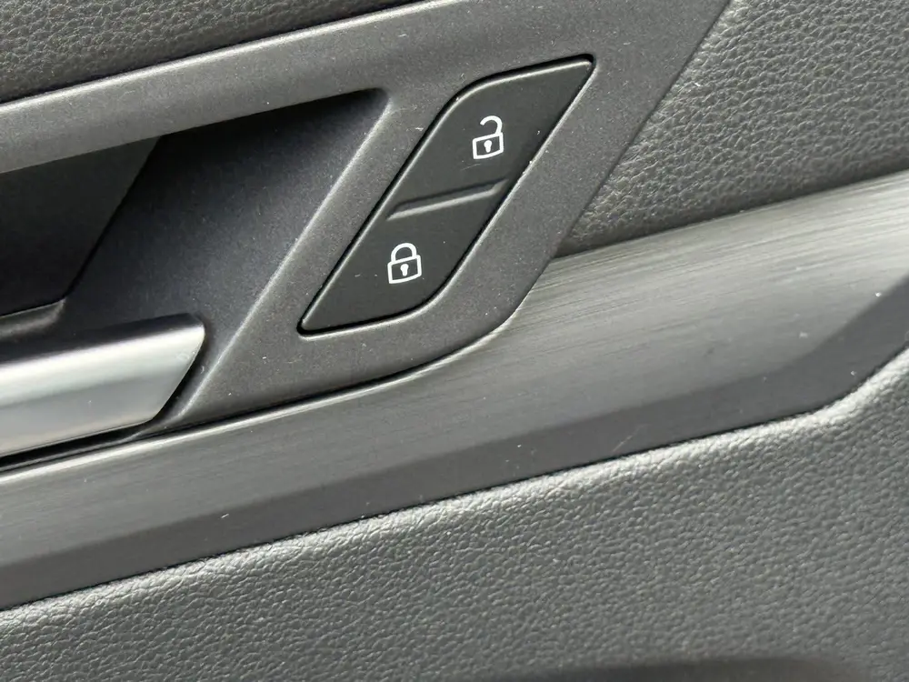 Volkswagen Golf 1.4 eHybrid (bj 2024, automaat) uit 2024, foto 18