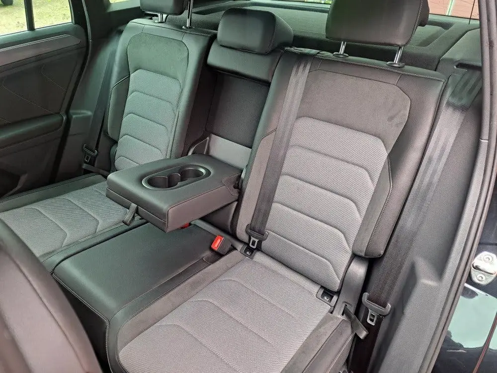 Volkswagen TIGUAN 1.5 TSI ACT 150 Pk R-Line (3x) Highline Bu uit 2020, foto 11