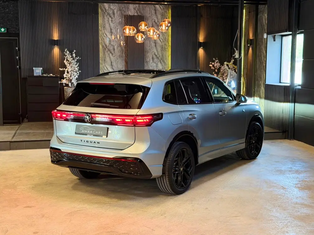 Volkswagen Tiguan 1.5 eHybrid 3X R-LINE|Pano|Full options uit 2025, foto 2