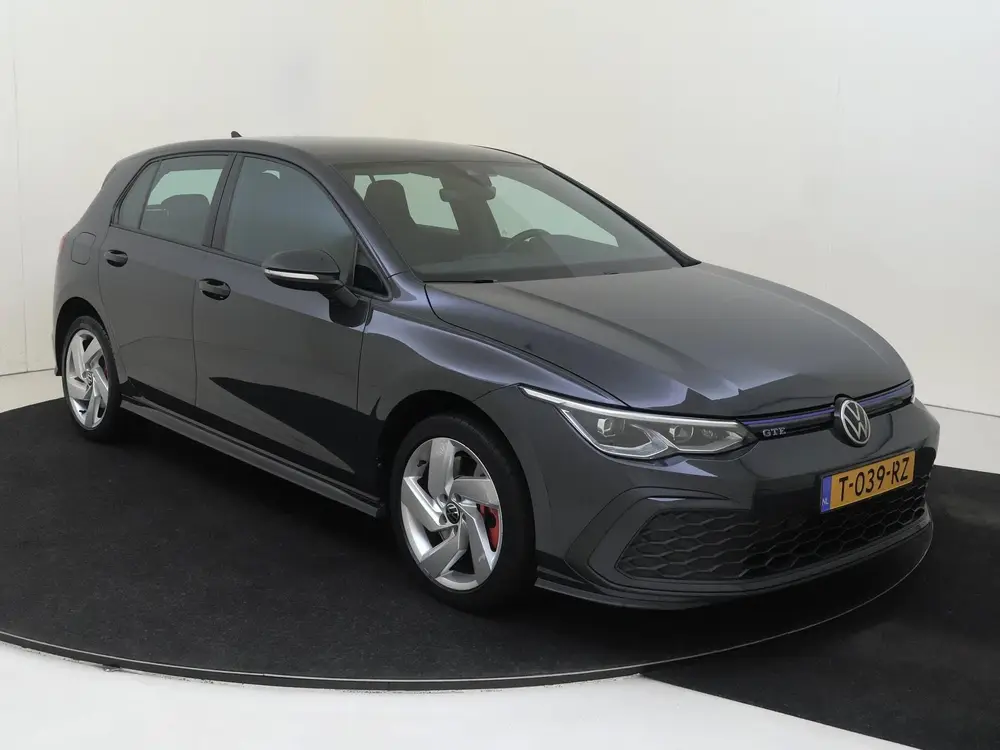 Volkswagen Golf 1.4 e-Hybrid GTE | Automaat | NAV | Camera | uit 2021, foto 3