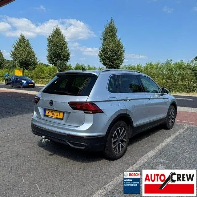 Volkswagen Tiguan 1.5 TSI 150pk Life Business uit 2022, foto 3