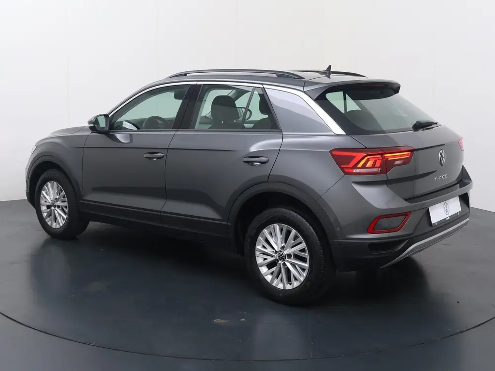 Volkswagen T-Roc 1.0 TSI Life | 110 PK | Adaptive Cruise Con uit 2022, foto 4